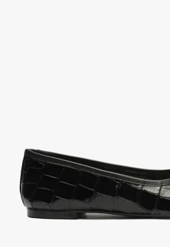 Arissa Black Leather Ballet Flat