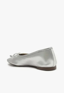 Arissa Silver Leather Ballet Flat