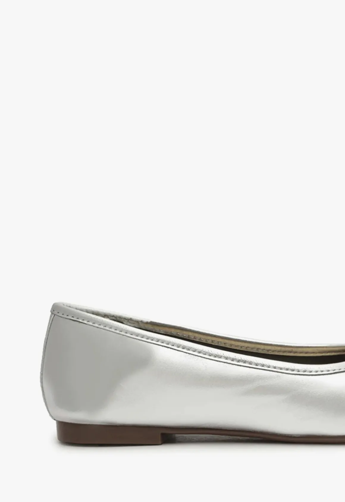 Arissa Silver Leather Ballet Flat