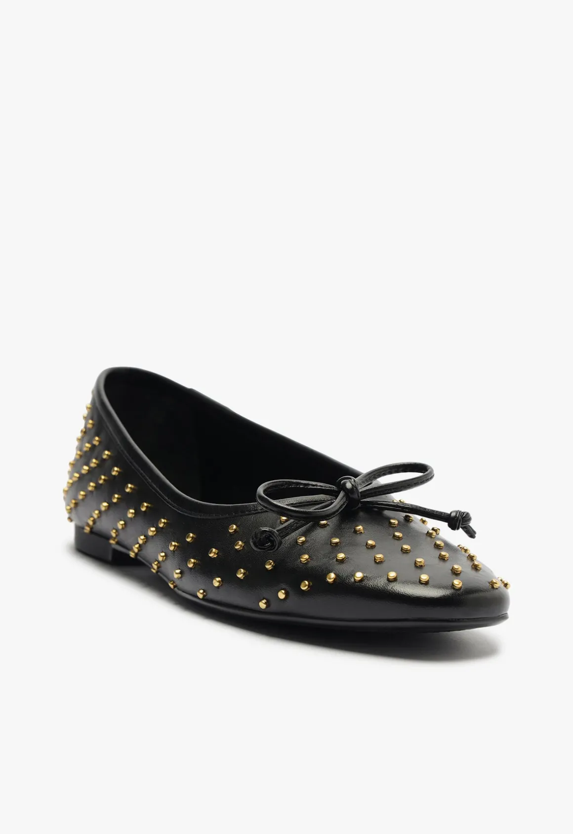 Arissa Studs Flat