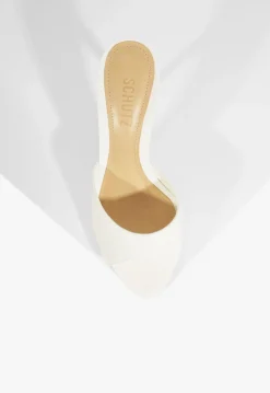 Cloe Sandal