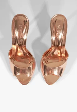 Cloe Sandal