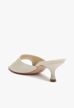 Dethalia Sandal