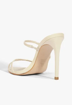 Diana Sandal