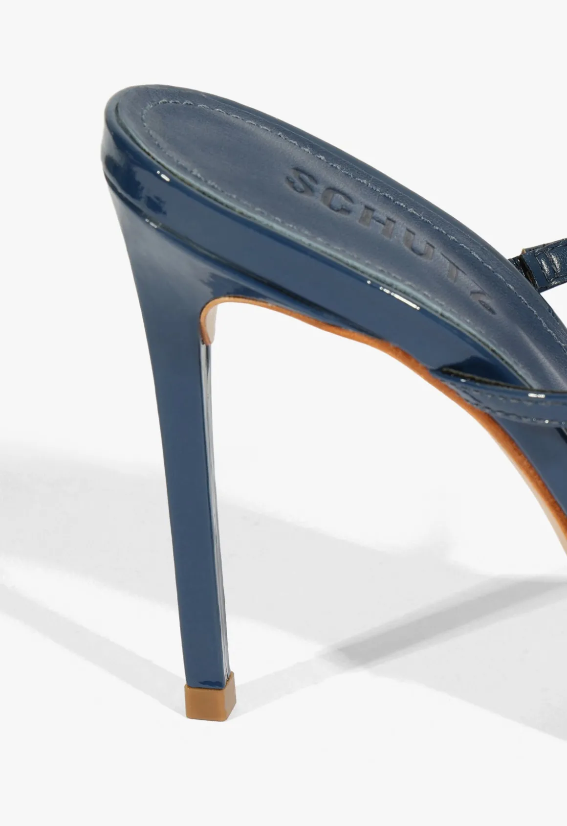 Diana Sandal