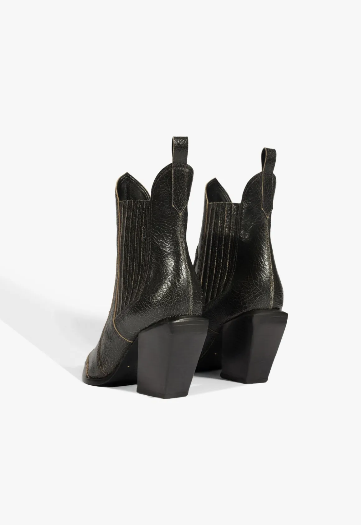 Dolly Bootie