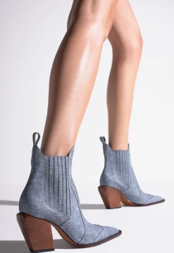 Dolly Bootie