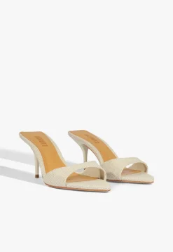 Elodie Sandal