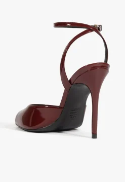 Estella Patent Pump
