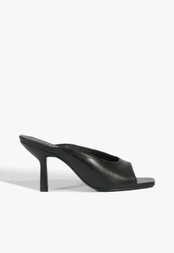 Finley Leather Sandal