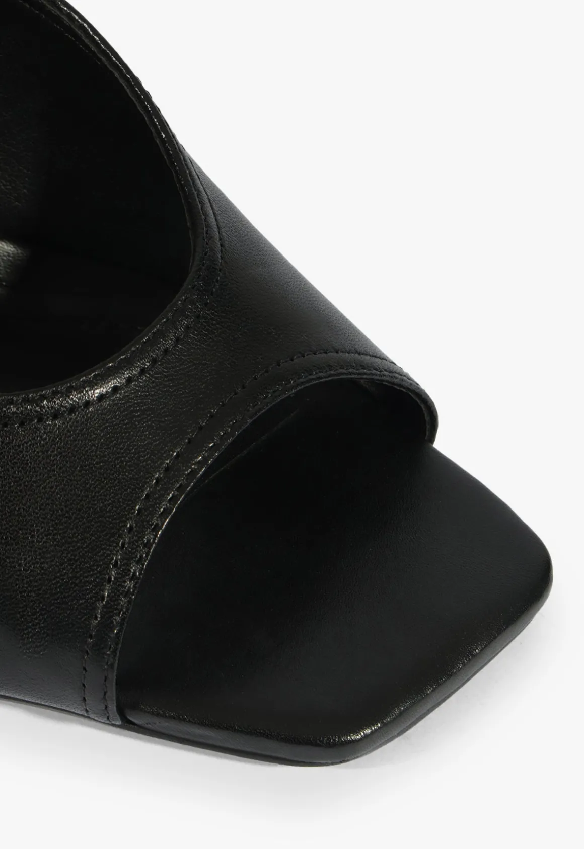 Finley Leather Sandal