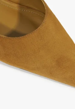 Julie Suede Pump