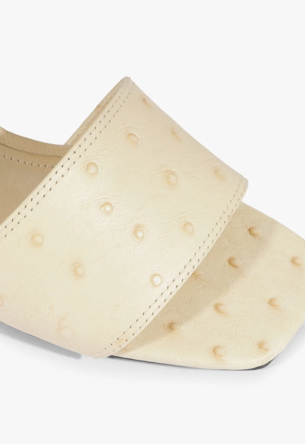 Kelsea Sandal