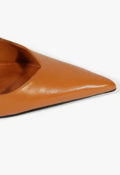 Lexi High Sculptural Brown Pump