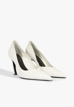 Lexi Lo Patent Pump
