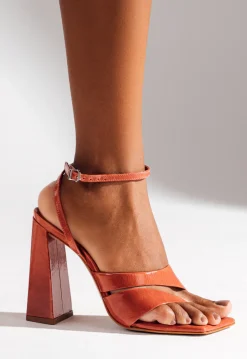 Madeline Sandal
