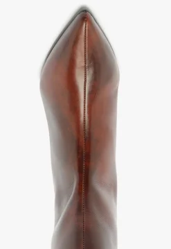 Maryana Lo Leather Boot
