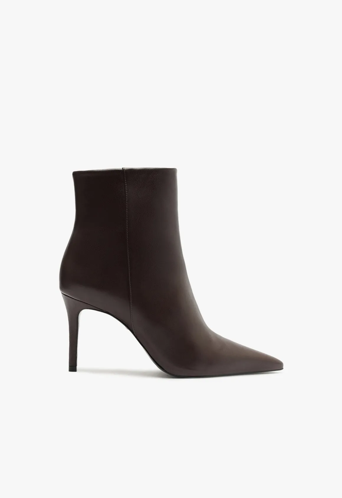 Mikki Bootie