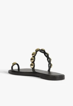 Romy Sandal